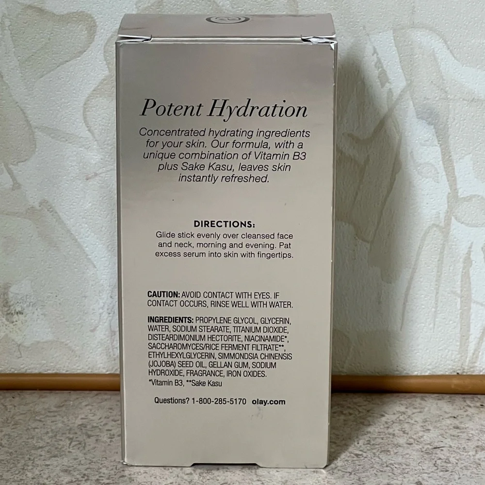 Olay, Skin Refreshing Serum Stick with Sake Kasu and Vitamin B3 NEW - Picture 2 of 2